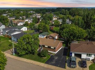 114 NE Hilltop Cres, Wood Buffalo, AB T9H 3V4