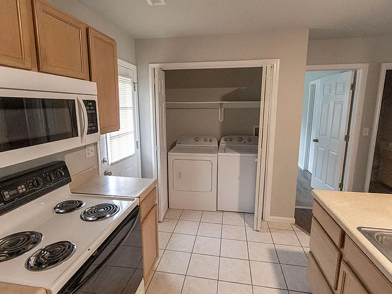 1601 Bold Ruler Ct — Photo 4