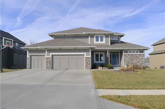 1st image of 9224 N Dawn Ave