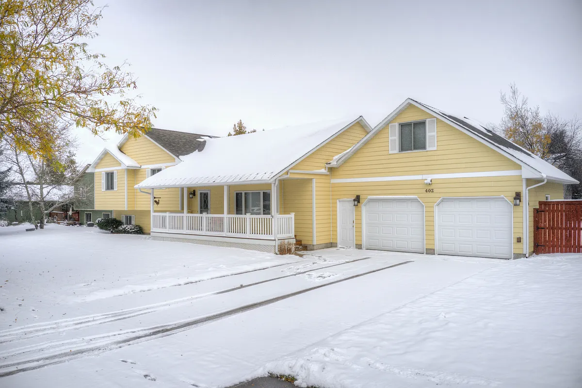 Building Photo - 402 S Yellowstone Ave #1