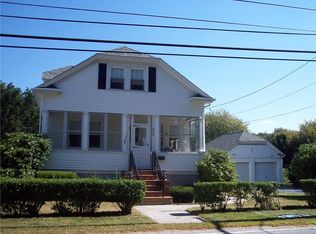 526 Middle Hwy, Barrington, RI 02806