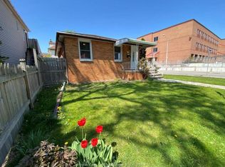 849 Dougall Ave, Windsor, ON N9A 4R3