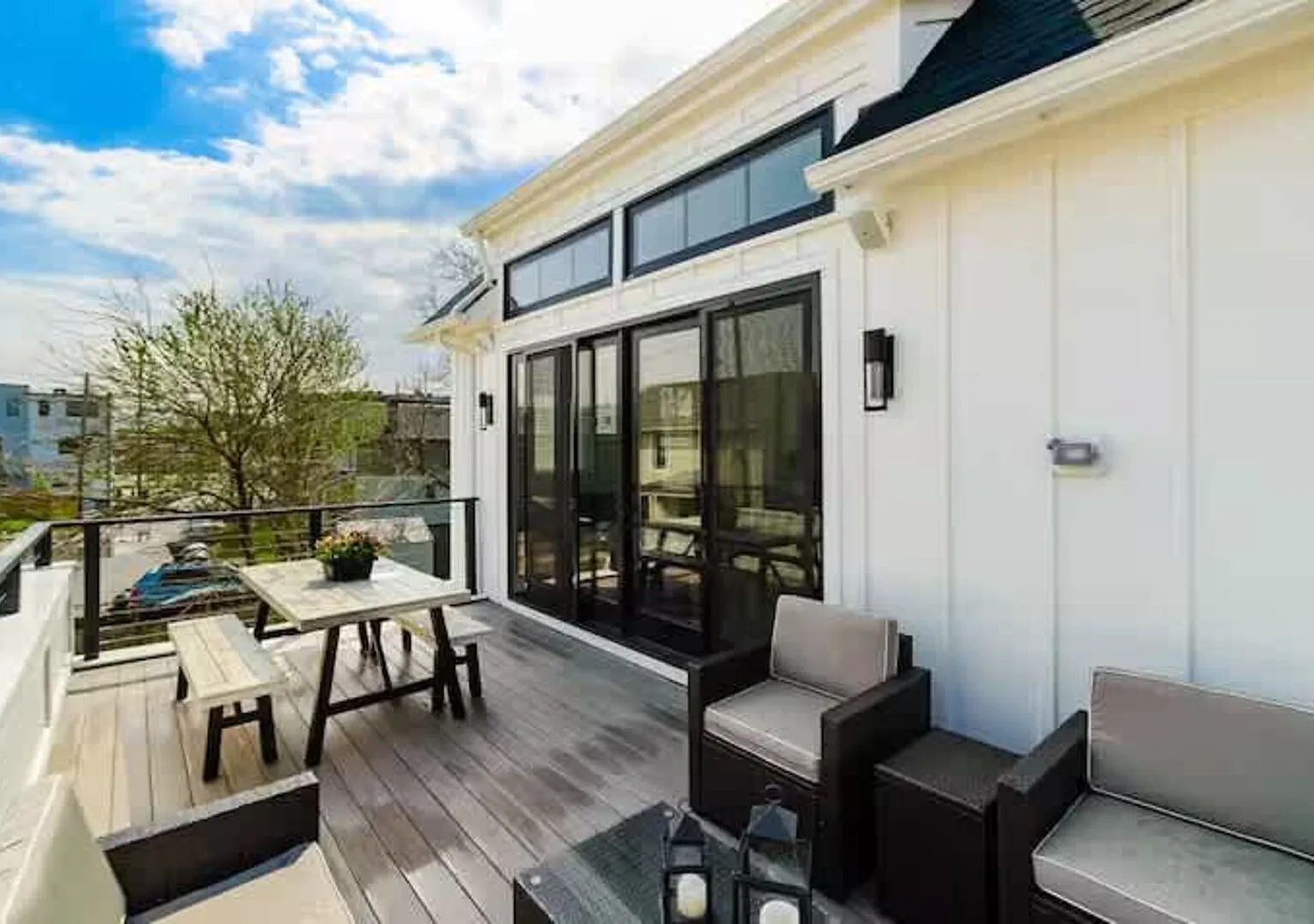 Jungle Luna by Jungle House | Downtown & Short North | Garage — Photo 1
