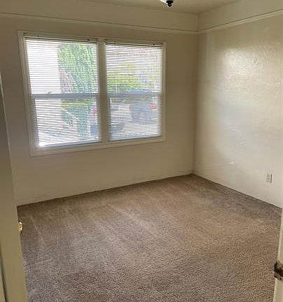 5th image of 347C Ocean St #C