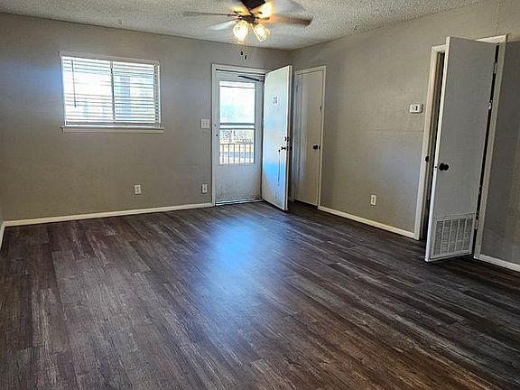 3rd image of 505 W Broadway Ave APT 28