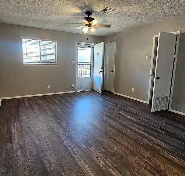 Broadway Apartments in Rose District — Photo 3