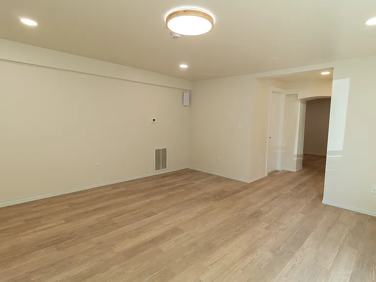 17 N Pearl St #1 — Photo 13