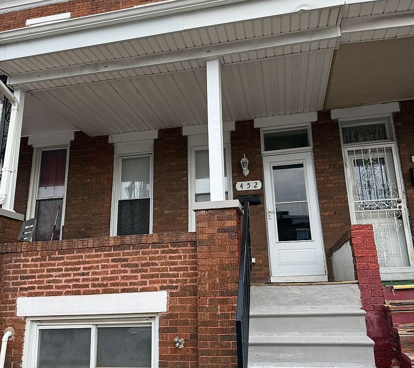 1st image of 452 Ilchester Ave