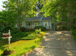 909 Riverbark Ln, Durham, NC 27703