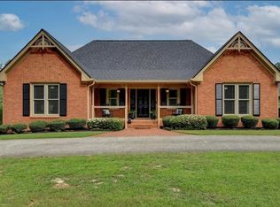 5231 Kent Rock Rd, Loganville, GA 30052