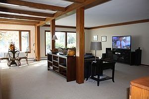 3rd image of 3244 N Interlaken Dr