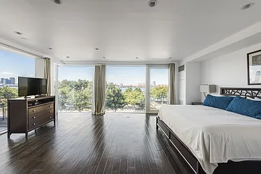 Rented by Nest Seekers International