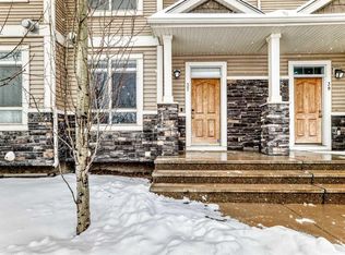 37 E Skyview Ranch Gdns NE, Calgary, AB T3N 0G1