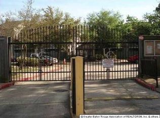 3330 Willard St APT 503, Baton Rouge, LA 70802