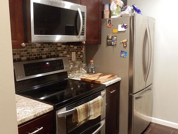 5th image of 1105 Castle Harbour Way Unit 3D