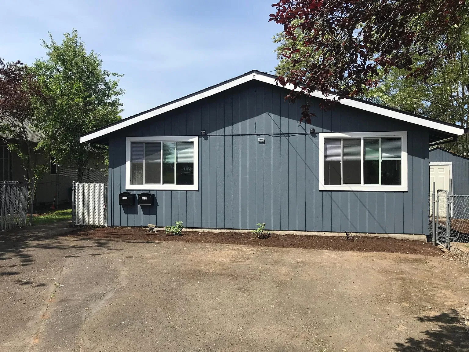 2 bed, 800 sqft, $1,950 — Photo 2