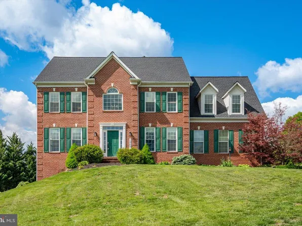 10204 Easterday Ct, Hagerstown, MD 21742
