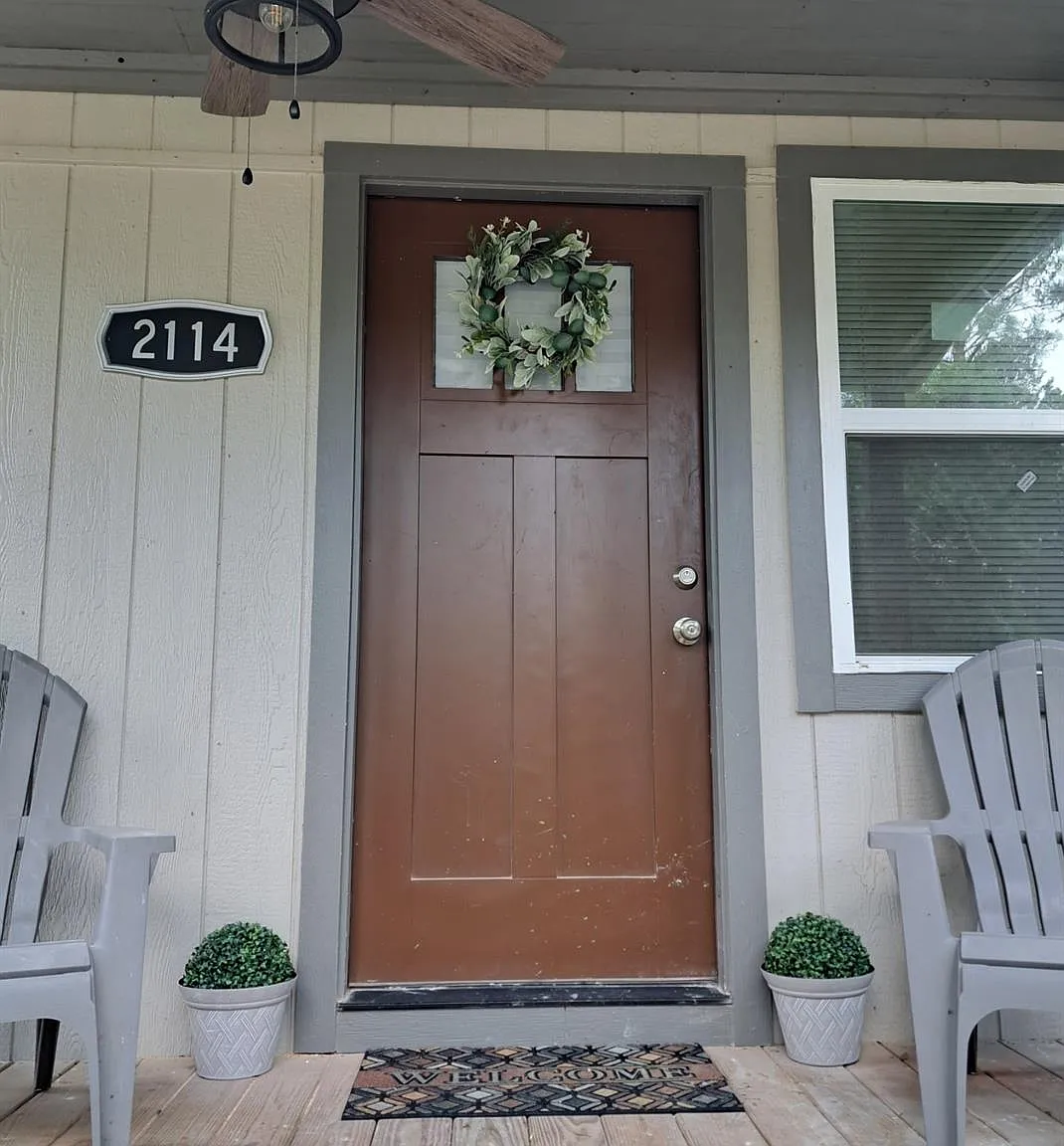 2 bed, 2.0 bath, 798 sqft, $1,200 — Photo 3