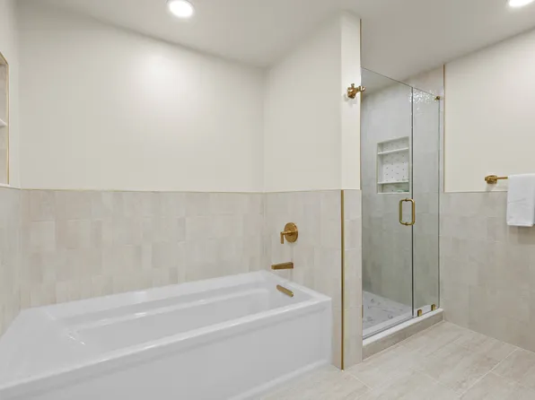 1125 Maxwell Lane image 18 of 40