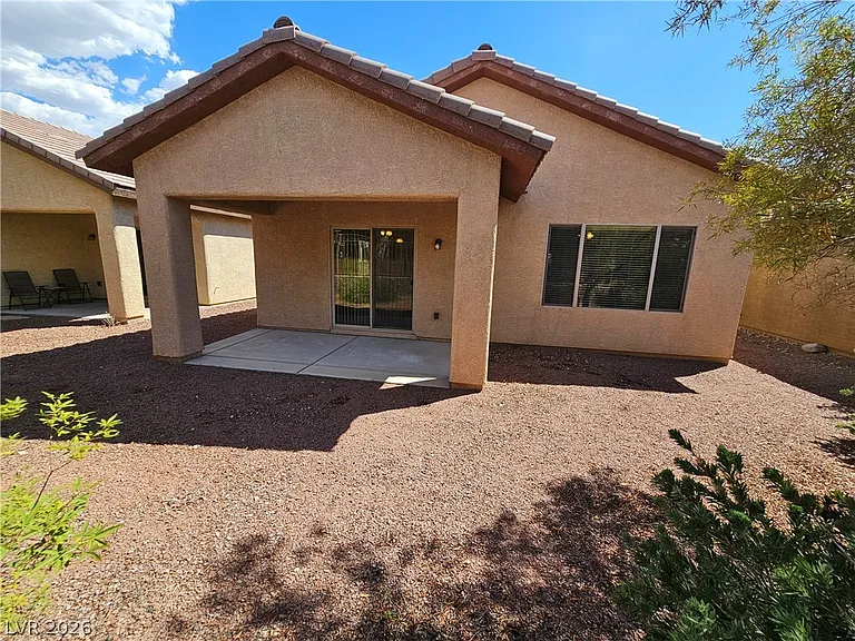 5958 Saddle Horse Ave — Photo 23