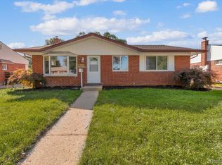 13710 Alger Ave, Warren, MI 48088