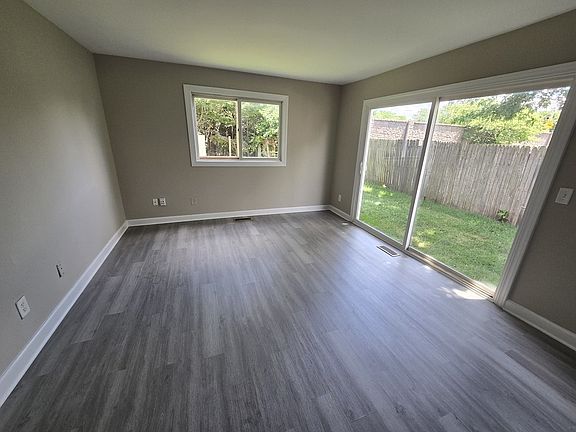 2nd image of 3 Sonora Dr