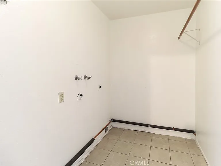 3224 N Frazier St #A — Photo 5