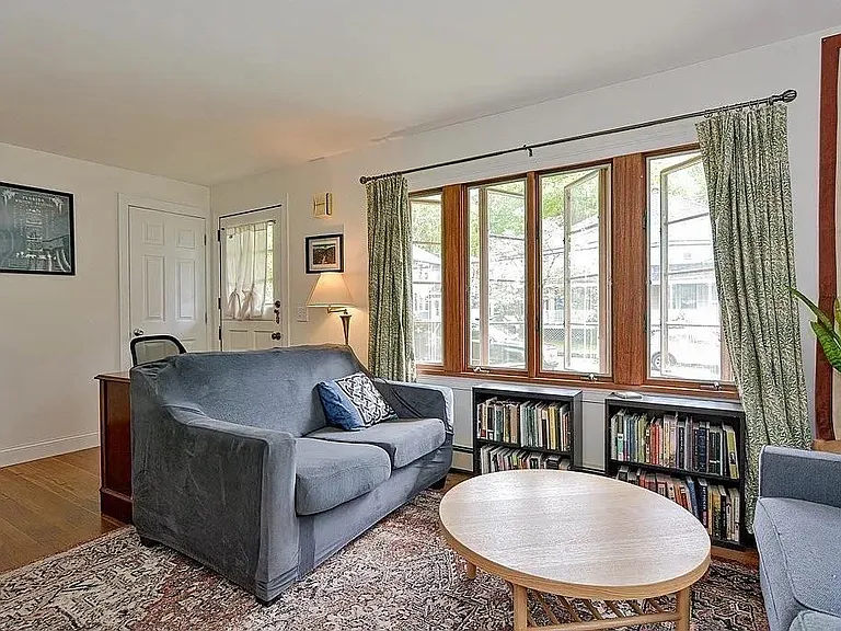 36 Draper Ave — Photo 16