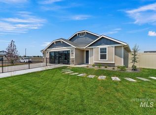 3992 E Eagle Ridge Dr, Nampa, ID 83686