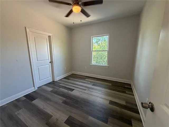 2050 Cypress St — Photo 4