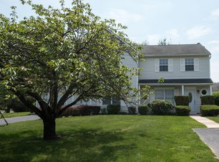 9 Dove Path, Coram, NY 11727