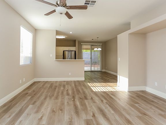 3rd image of 8837 Medicine Wheel Ave