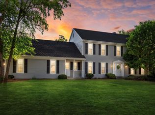 1095 Ridge Rd, Waukesha, WI 53186