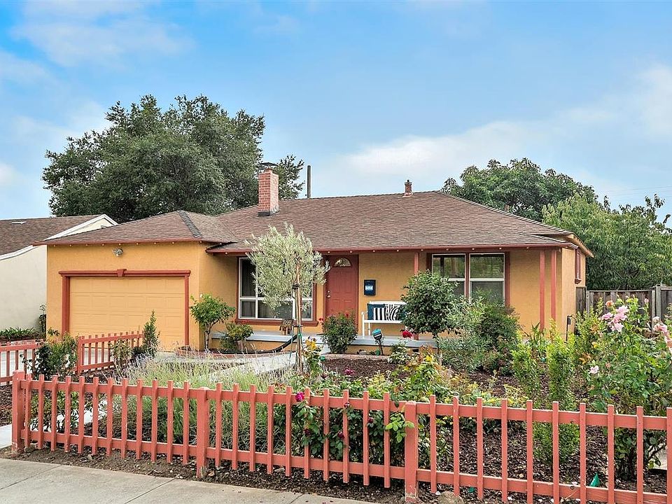 1st image of 765 Toyon Ave