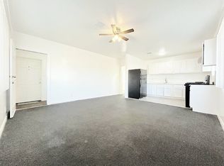 8251 S San Pedro St APT 4, Los Angeles, CA 90003
