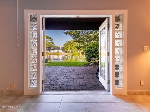 438 OVERBROOK Drive #112, Jacksonville, FL 32225