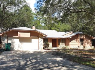 605 Greenwood Cv E, Niceville, FL 32578