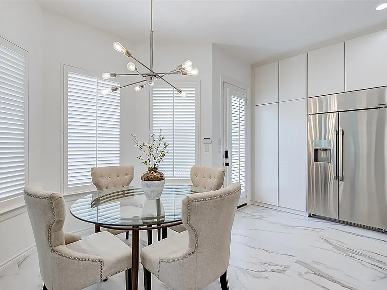 3218 Rosemary Park Ln — Photo 10