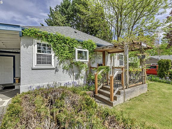 3rd image of 12075 SW 9th St