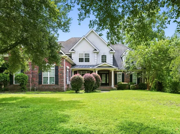 436 Channing Dr, Richmond Hill, GA 31324