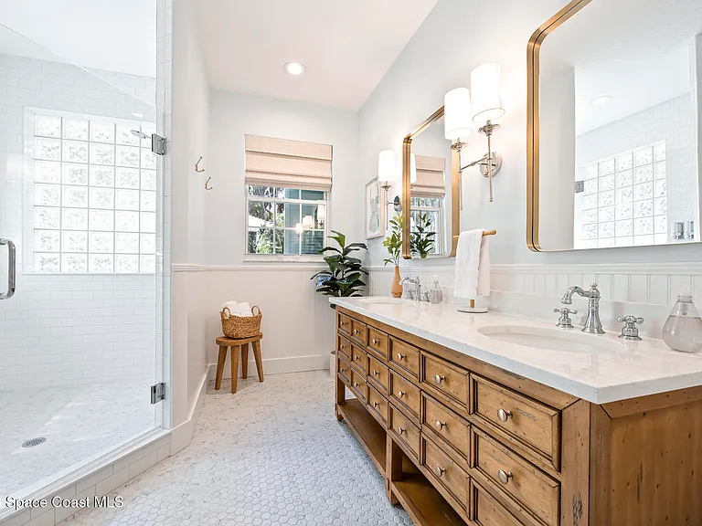 6774 Angeles Rd — Photo 26