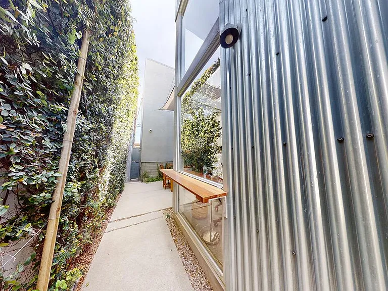 1410 Pacific Ave — Photo 68