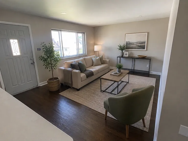3635 W Liberty St — Photo 2