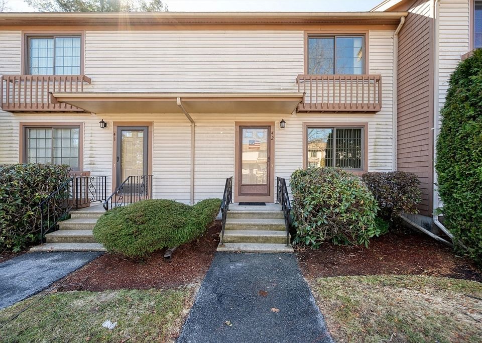 1st image of 489 Turnpike St APT 4-2