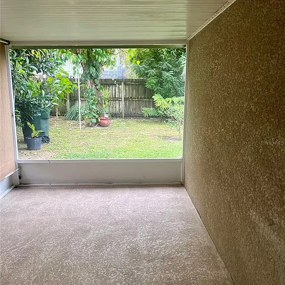 308 Windsor St — Photo 11