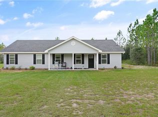 17200 Post Rd S, Waynesville, GA 31566