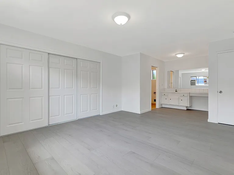 728 Muir Dr — Photo 7