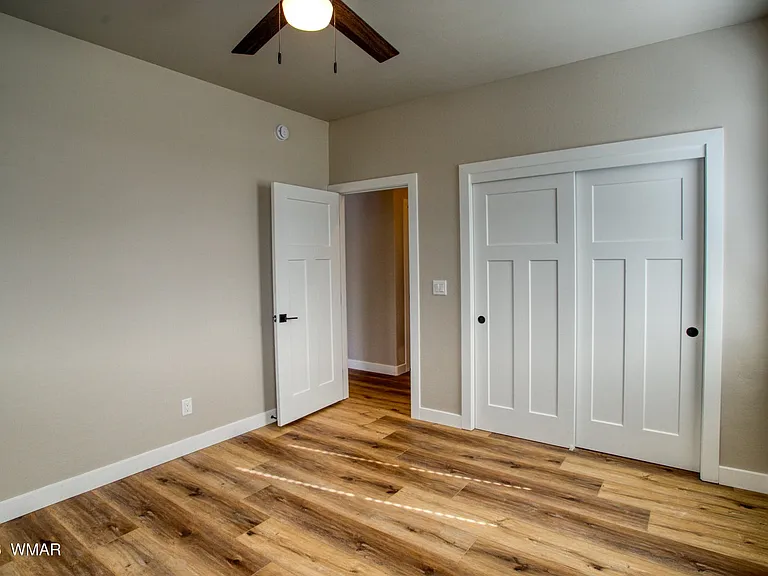 2141 W Whispering Springs Rd — Photo 8