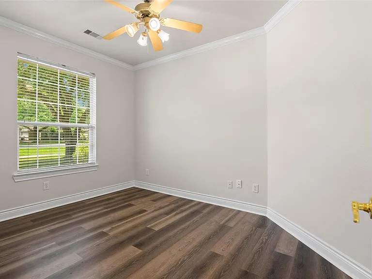 12222 Walden Rd — Photo 5