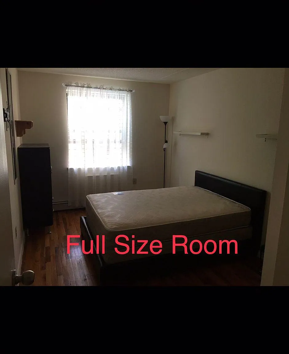 Marmion Ave, Bronx — Photo 1